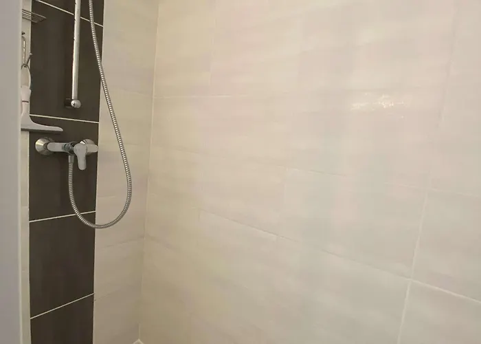 Bel T1 Avec Vue Dégagée, Loggia, Ascenseur Et Wifi à - Fr-1-553-102 Apartamento Balaruc-les-Bains