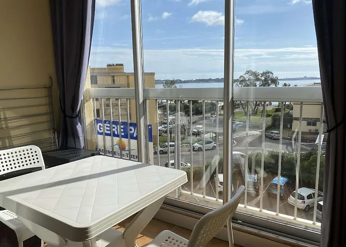 Apartment Bel T1 Avec Vue Degagee, Loggia, Ascenseur Et Wifi A - Fr-1-553-102 Balaruc-les-Bains